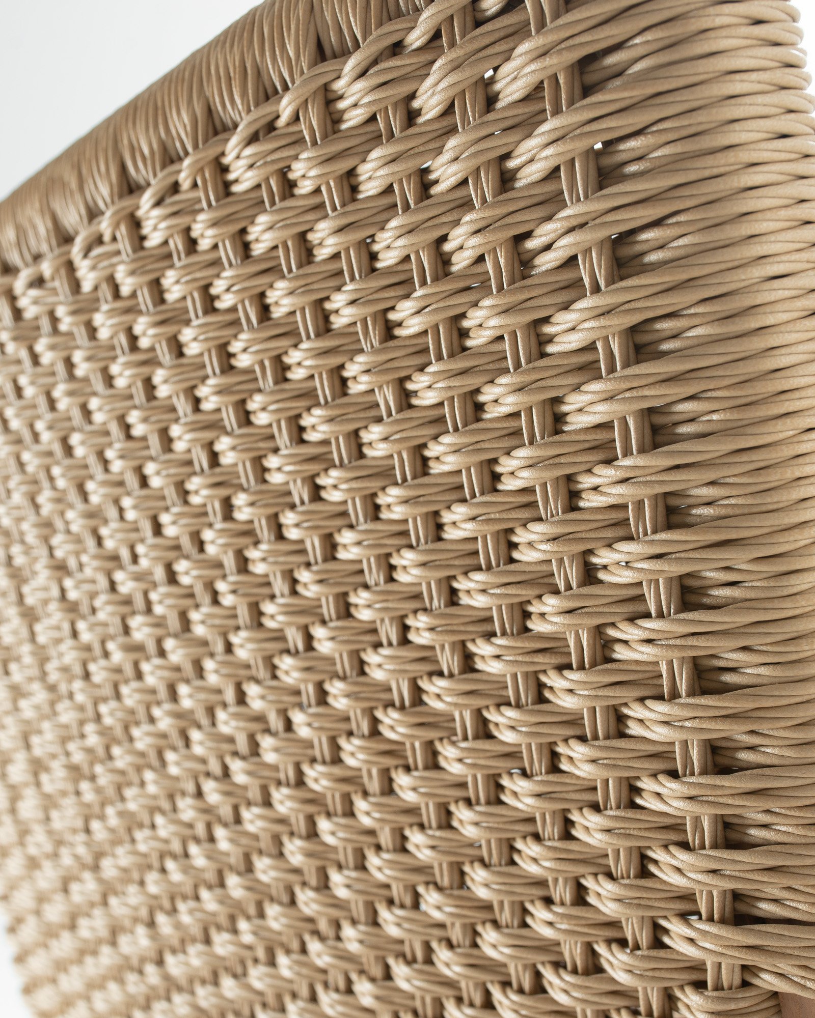 Wea Lounge Chair Thumbnail